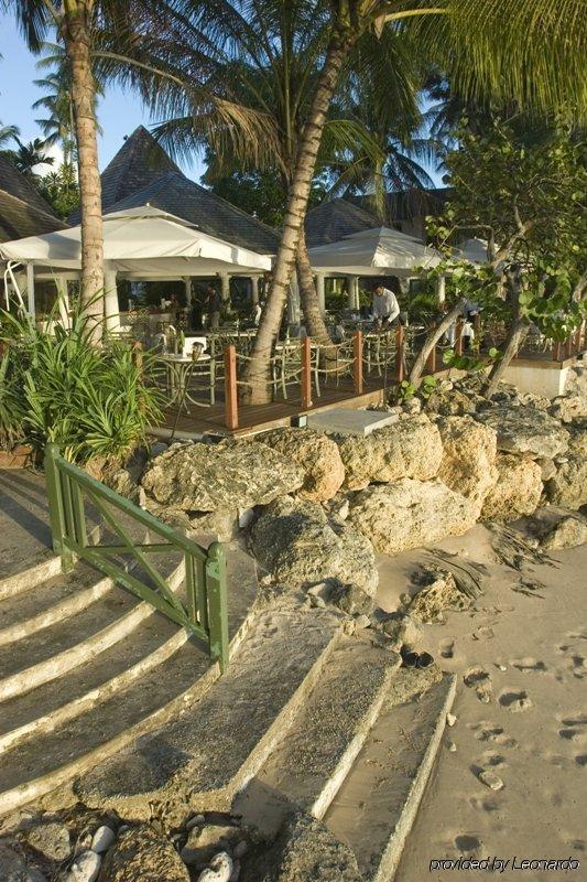 Settlers Beach Hotel Saint James Servizi foto